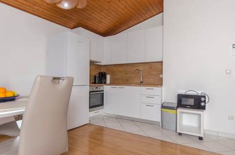 Apartment Mira - Unit 176476-5