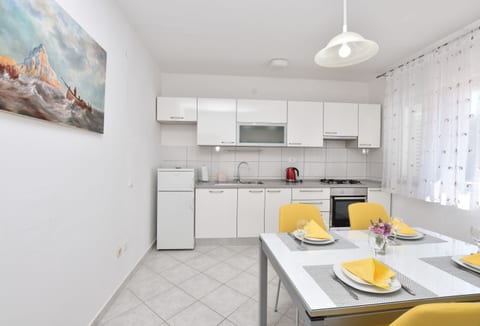 Apartments Kure - Unit 176504-5