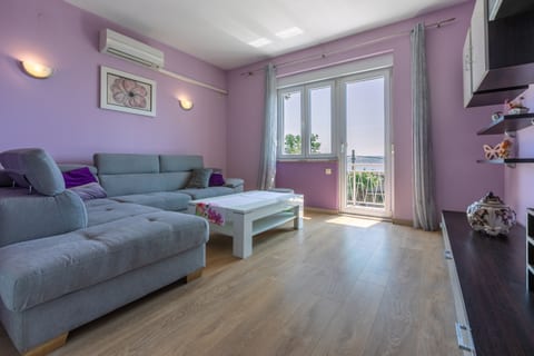 Apartment Mariposa - Unit 176544-5