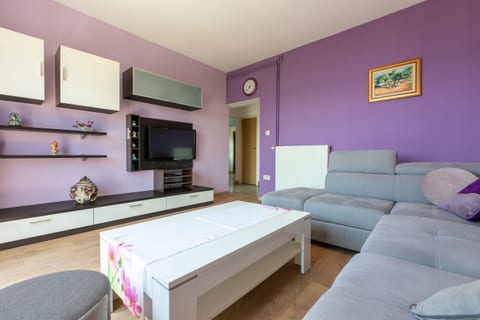 Apartment Mariposa - Unit 176544-5