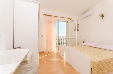 Apartment and Rooms Radojka - Unit 178609-16