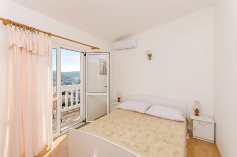 Apartment and Rooms Radojka - Unit 178609-16