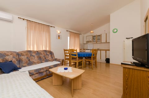 Apartments Biserka - Unit 177063-5
