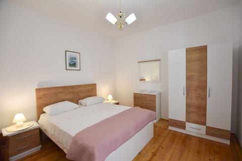 Apartments and Rooms Jakov - Unit 176782-5
