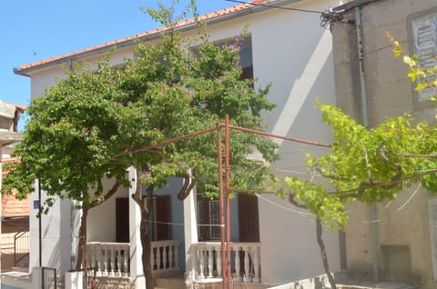 Apartments and Rooms Jakov - Unit 176783-5