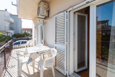 Apartment Davorka - Unit 176574-5