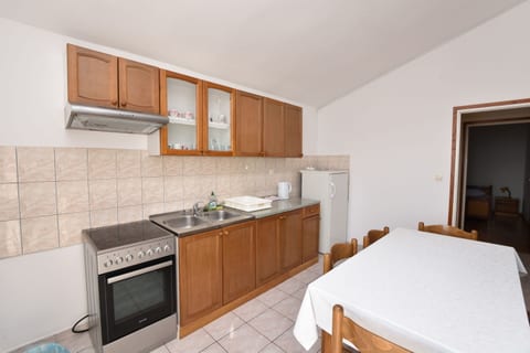 Apartment Damir - Unit 178572-16