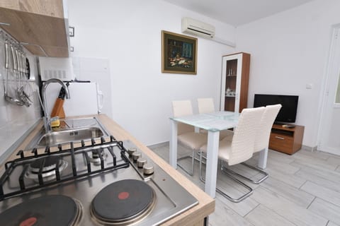Apartments Jere Proto - Unit 178701-16