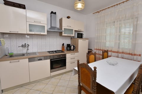 Apartments Jere Proto - Unit 178702-16