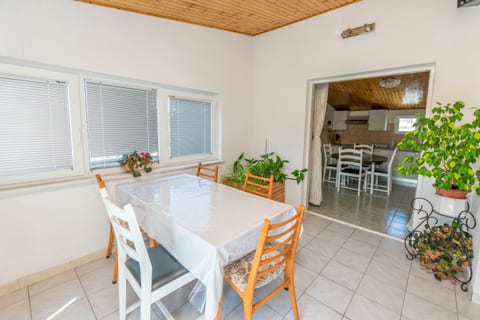 Apartments Jere Proto - Unit 178703-16