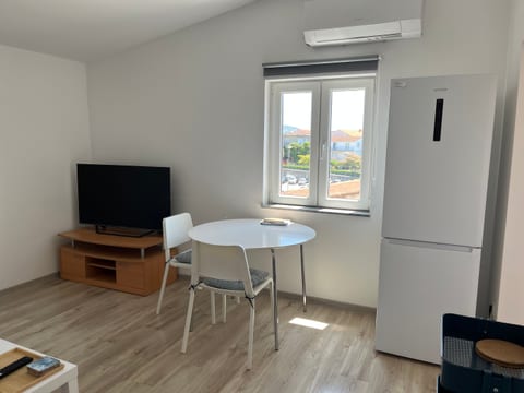 Apartments Paško - Unit 176704-5