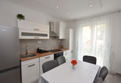Apartments Dragica - Unit 369696-13