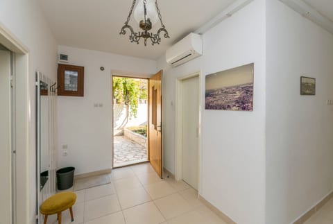 Apartment Linda - Unit 176732-5