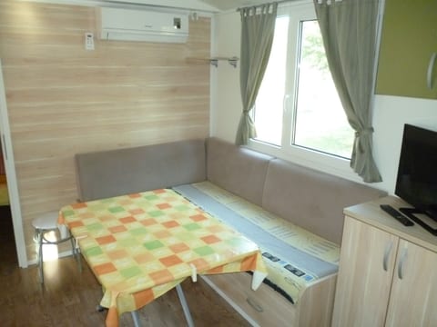 Mobile home Pisak - Unit 176784-5