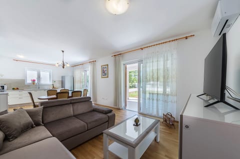 Villa Ana - Unit 176859-5