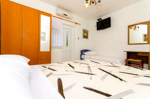 Apartments Vinko - Unit 176880-5