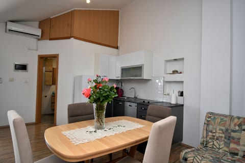 Apartments Čuljak - Unit 177100-5