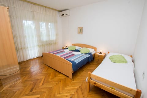Apartment Zlatko - Unit 177170-5