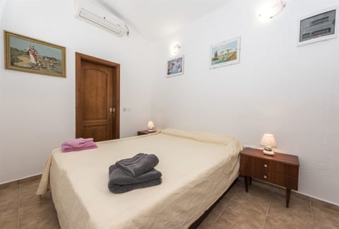 Bungalow Small House - Unit 177235-5