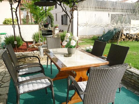 Apartment Amfora - Unit 204800-5