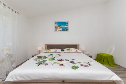 Apartment Heaven - Unit 178613-16