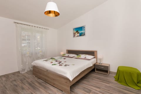 Apartment Heaven - Unit 178613-16