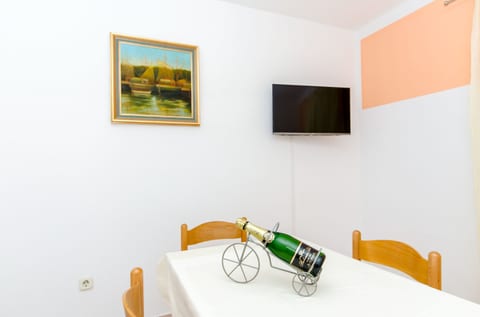 Apartments Mateo - Unit 178616-16