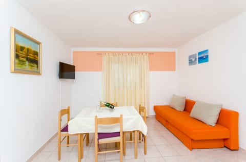 Apartments Mateo - Unit 178616-16