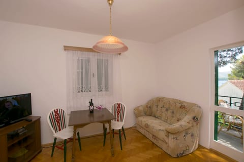 Apartment In the shadow - Unit 178924-16