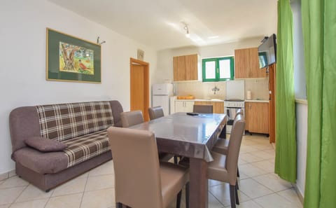 House Oliver - Unit 179015-16