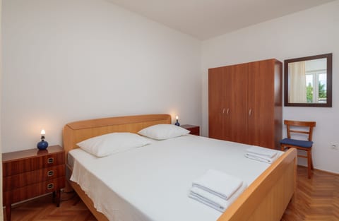 Apartments and Rooms Denis - Unit 179103-16