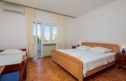 Apartments and Rooms Denis - Unit 179103-16