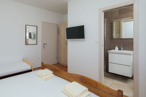 Apartments and Rooms Denis - Unit 179104-16