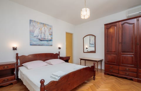Apartments and Rooms Denis - Unit 179105-16