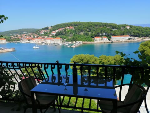 Apartments and Room Carić - Unit 180282-16