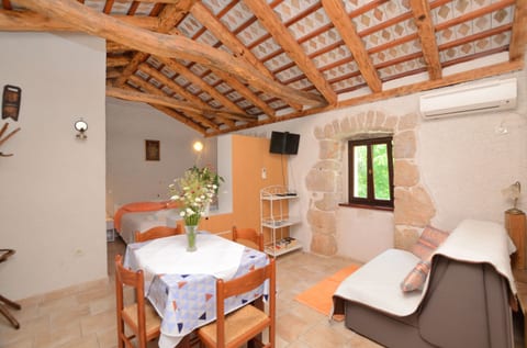 House Nadija - Unit 179314-16