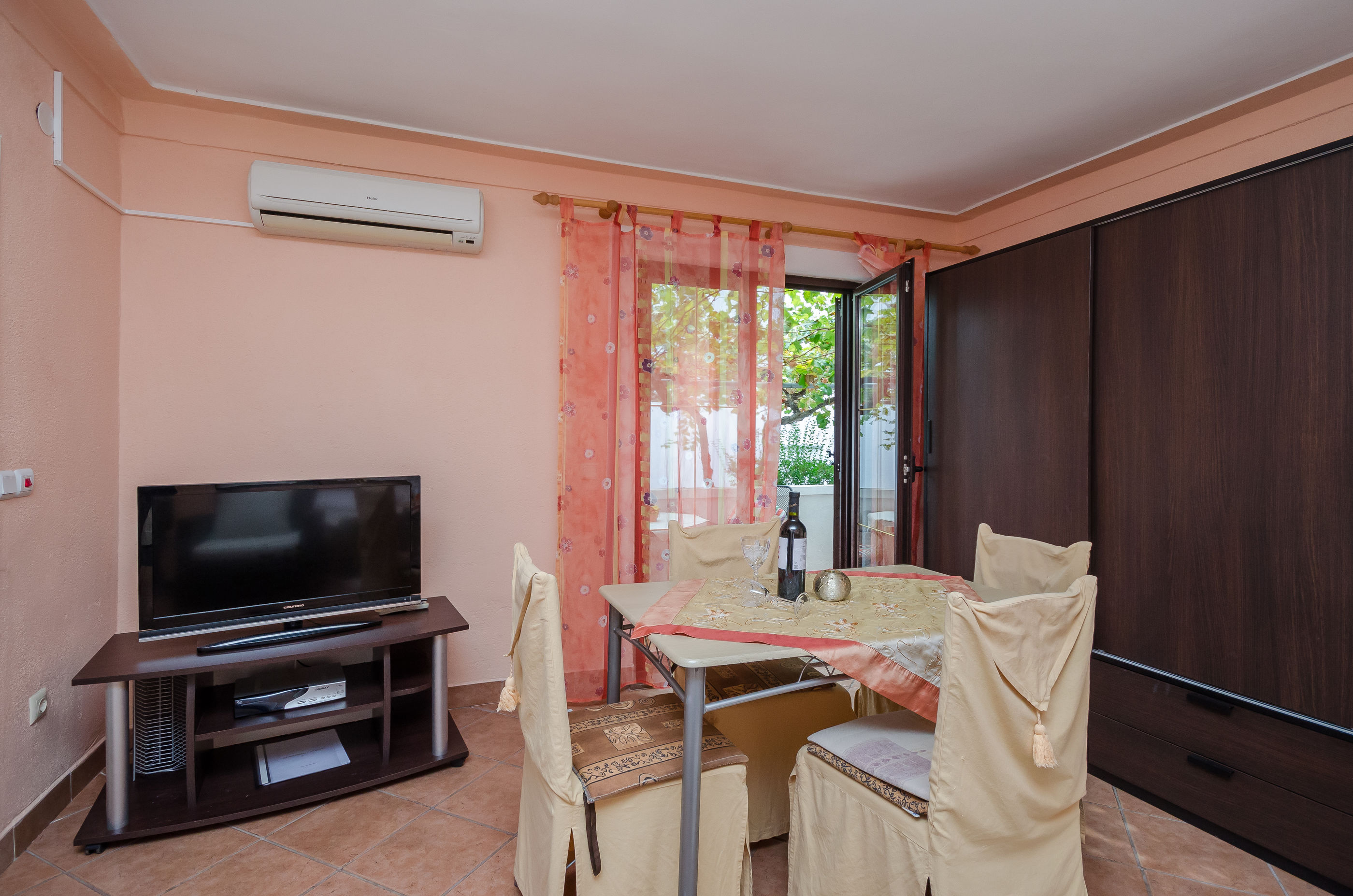 Apartments Helena - A5 - Lopar