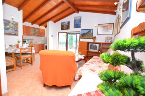 House Nada - Unit 179443-16