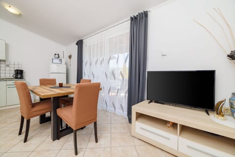Apartments By the sea in Lopar - Unit 179453-16