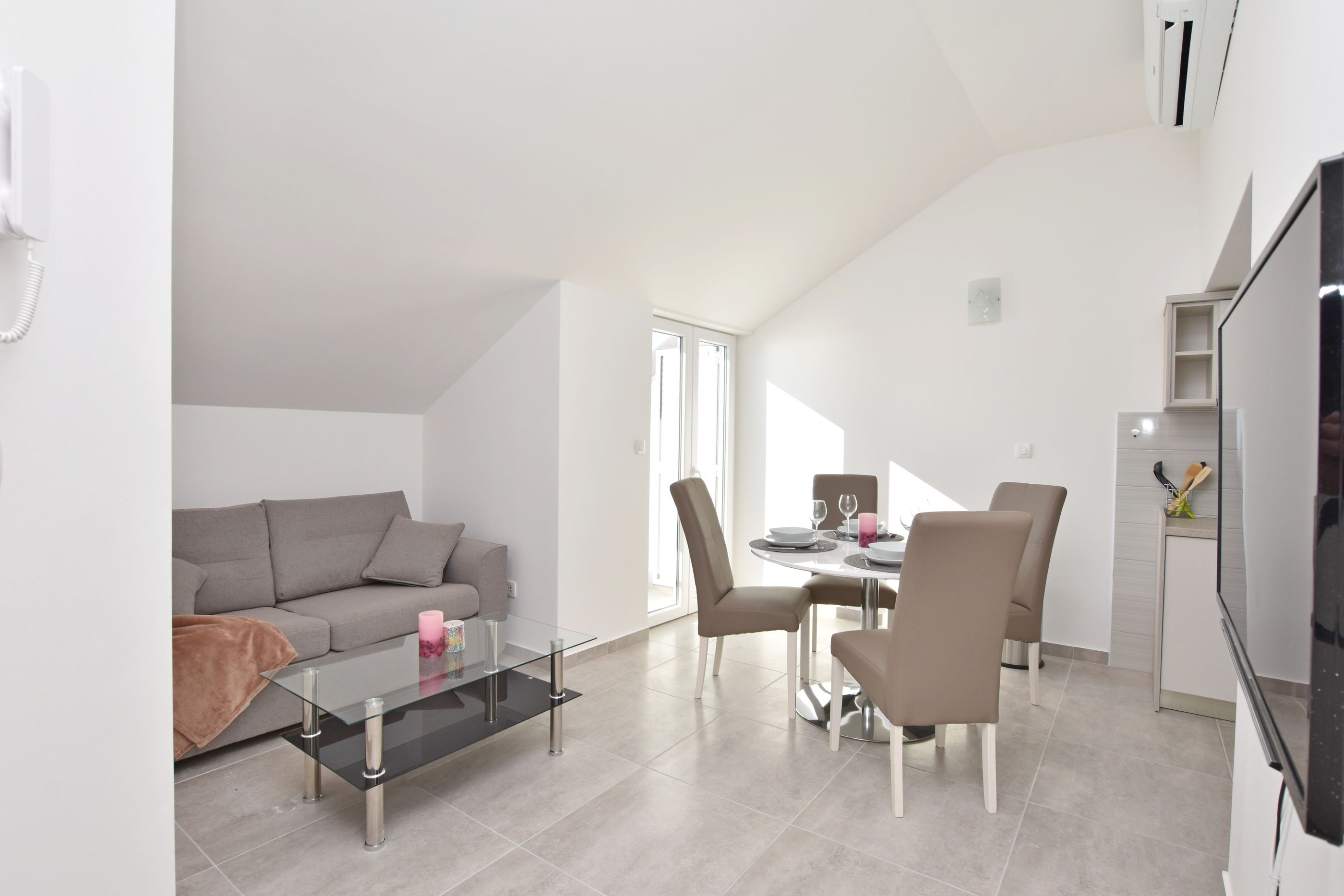 Apartments Danolic - A1 - Mimice