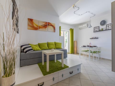 Apartment Color Green - Unit 179651-16