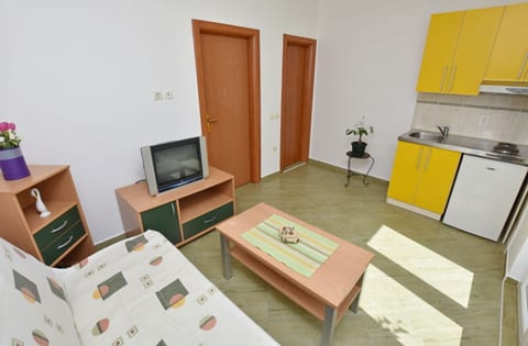 Apartments and Rooms Iva - Unit 179724-16