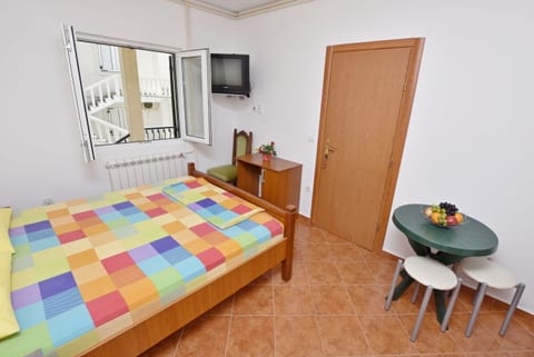 Apartments and Rooms Iva - Unit 179725-16