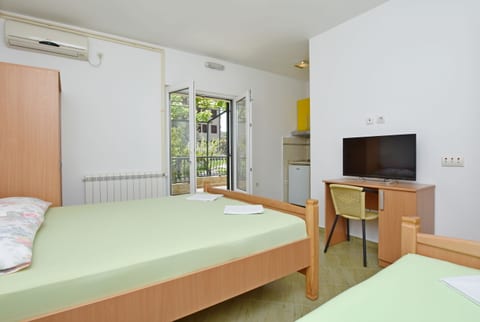 Apartments and Rooms Iva - Unit 179727-16