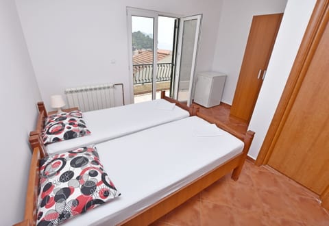 Apartments and Rooms Iva - Unit 179729-16