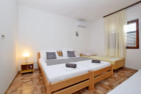 Apartment and Rooms Mila - Unit 179874-16
