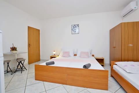 Apartment and Rooms Mila - Unit 179880-16