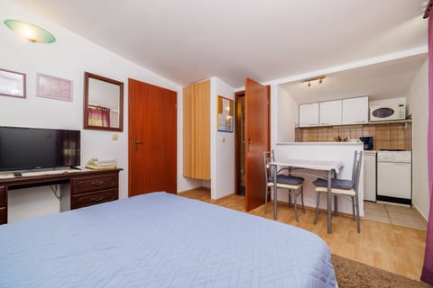 Apartments and Room Mirjana - Unit 179949-16
