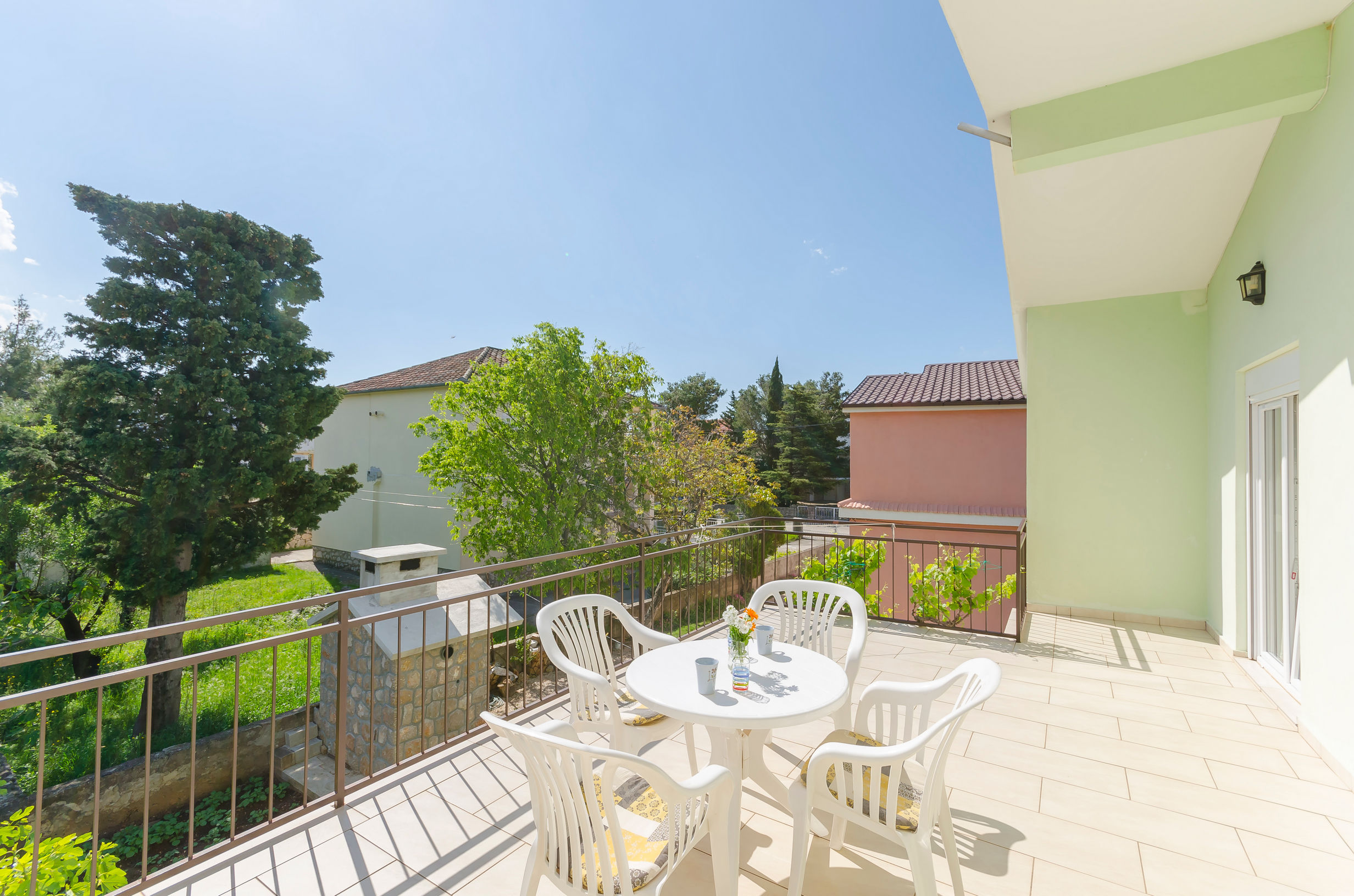 Apartments Sklopina - A2 - Starigrad