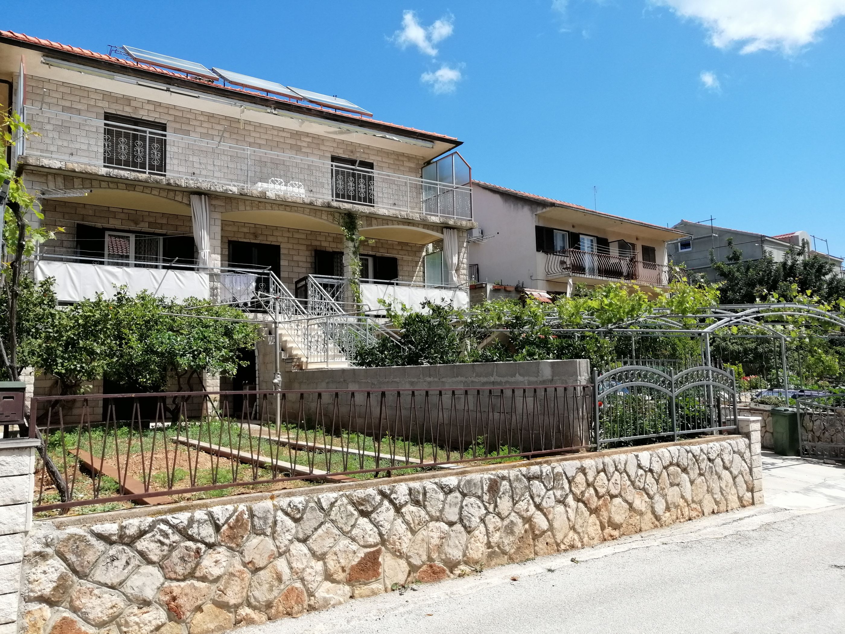 Apartments Emmas studio - A1 - Stari Grad Apartments Emmas studio - A1 - Stari Grad